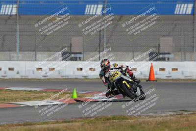 media/Nov-26-2022-Fastrack Riders (Sat) [[b001e85eef]]/Level 2/Session 3 Outside Turn 9/